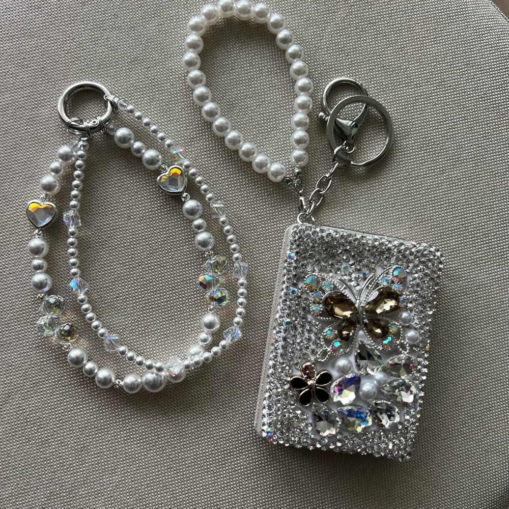 Rhinestone Compact Mirror – Magnifying – New – Wrist Strap - key chain - Picture 5 of 11